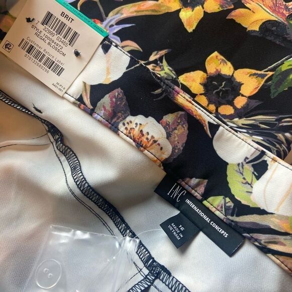 INC- Floral Print High-Rise Wide Leg Pants - Picture 4 of 9